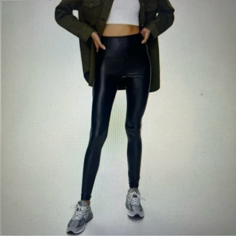 Wilfred Daria Vegan Leather Leggings - Size XS